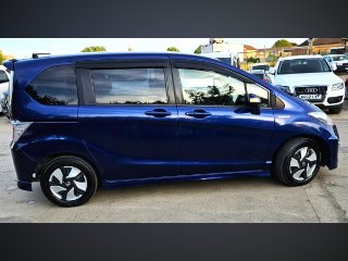 /photos/11611/51a43222-b914-40fe-e0a2-cd110ac3ca28_i320x240.jpg