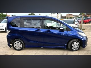 /photos/11611/82d2302e-e5d7-ece9-cd67-6e5839fdee2a_i320x240.jpg
